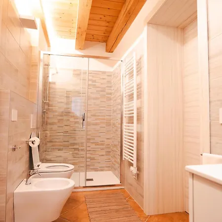 Il Tramonto Apartment *